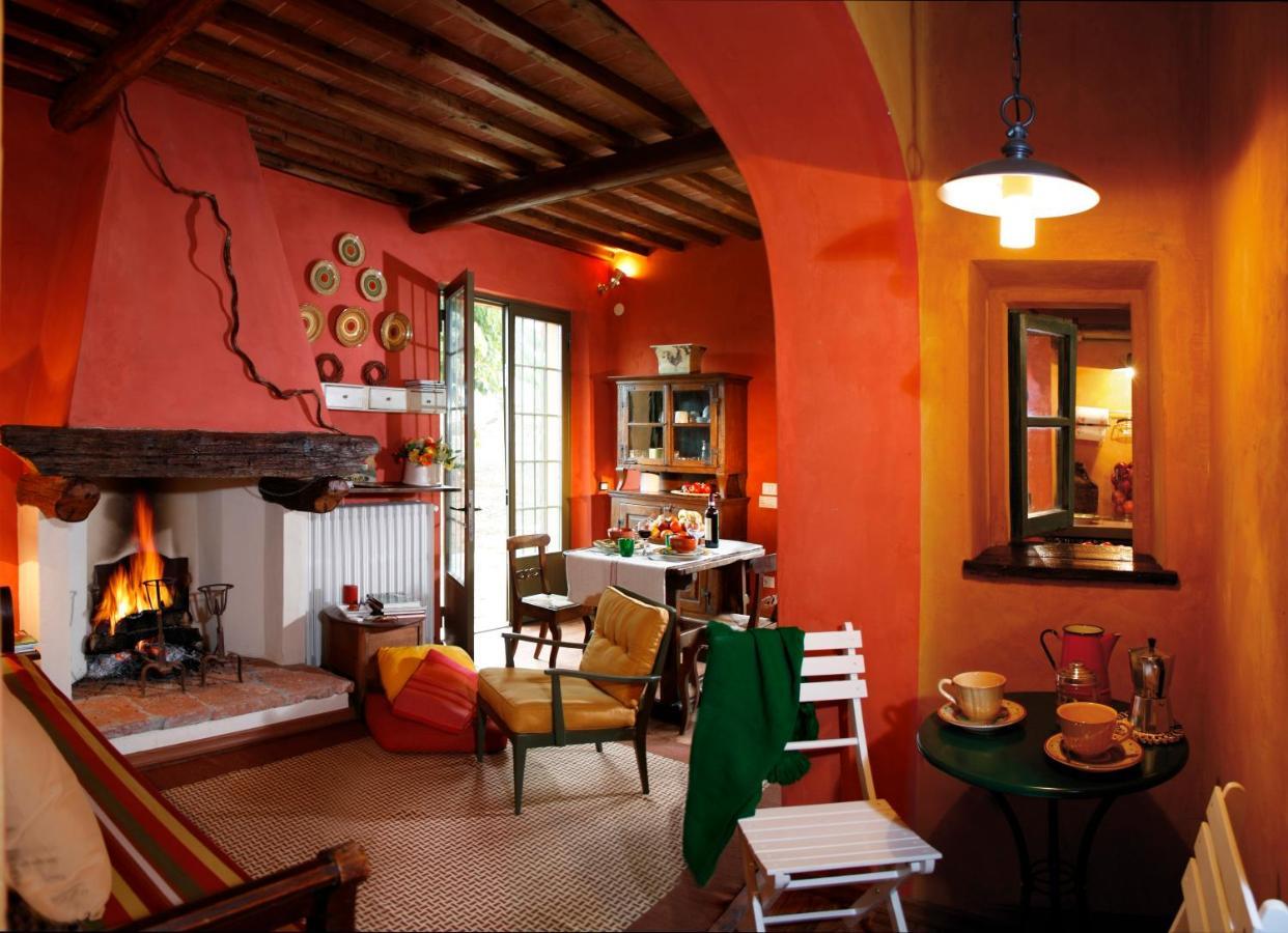 I Veroni - Agriturismo And Wine Cellar Pontassieve Exterior photo